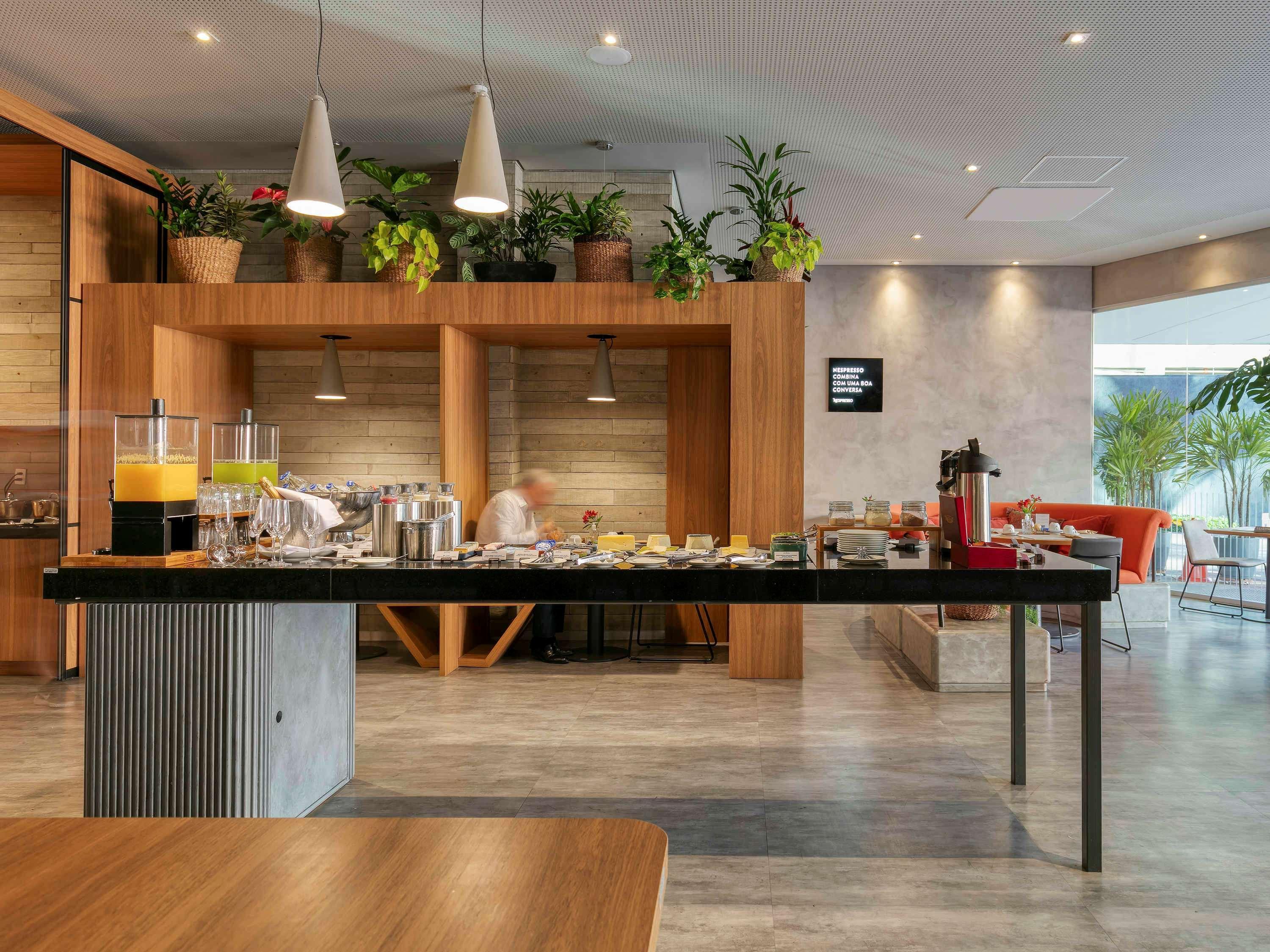 Novotel Bh Savassi Бело Оризонти Екстериор снимка